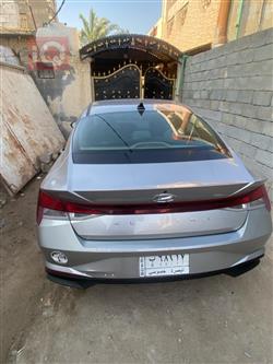 هیوندای ئەلەنترا